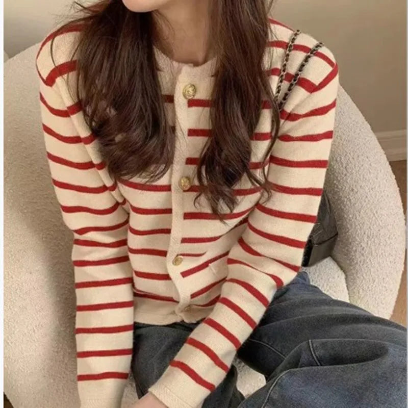 Women Stripe Knitted Cardigan